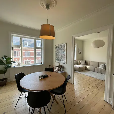Stunning W Balcony Apartment Copenhagen