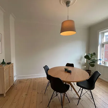 Stunning W Balcony Apartment Copenhagen